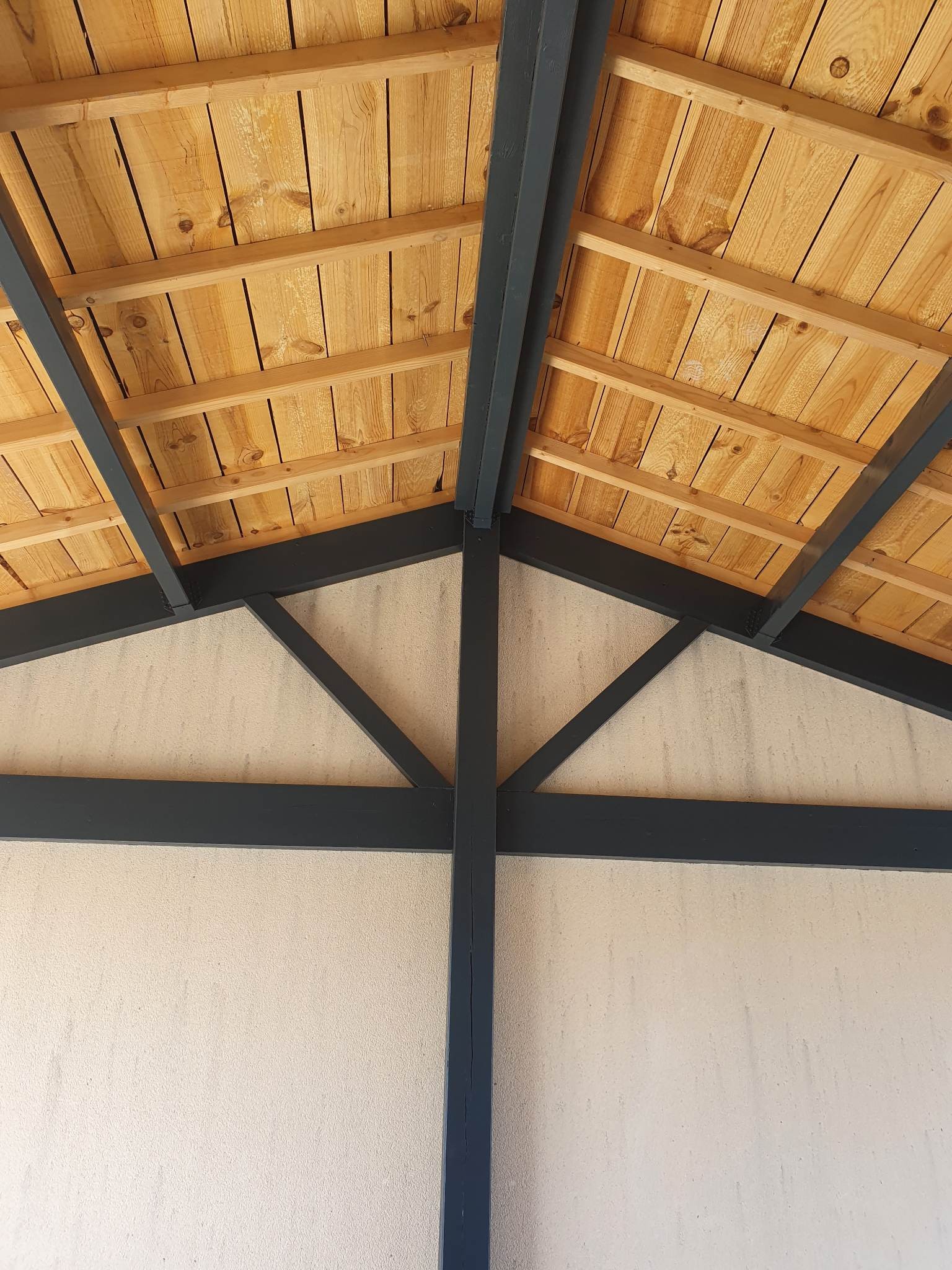 Lasure plafond rampant